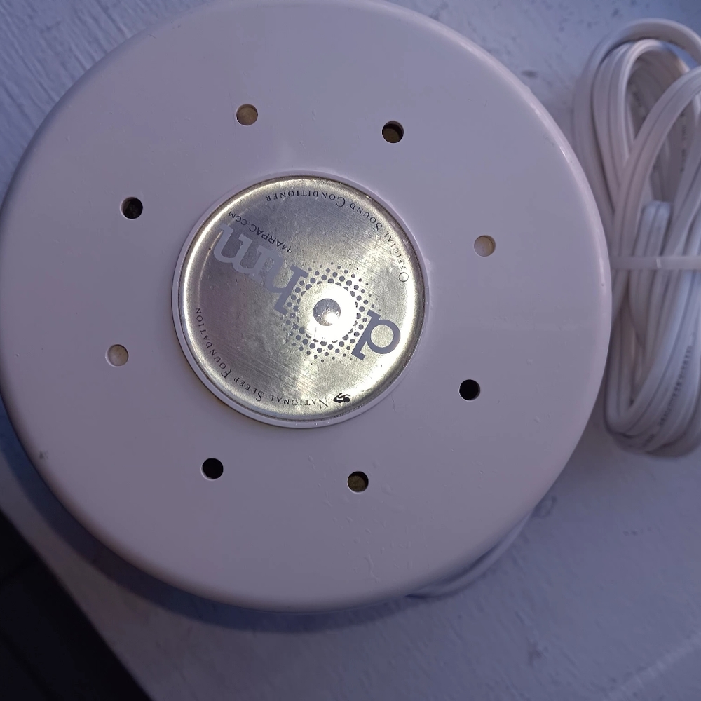 YOGA Dohm Marpac Sleep Machine